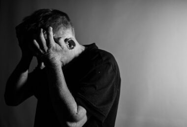 11 Surprising Things Narcissists Can’t Stand (Makes Them Miserable)